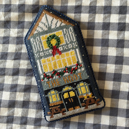 The Stitchers' Pub - London at Christmas